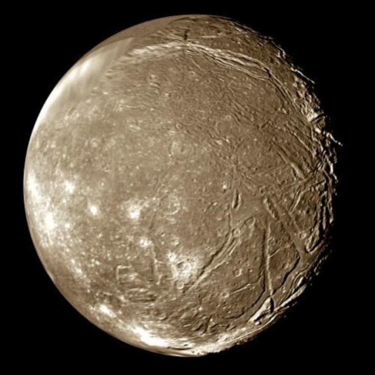 Ариэль - спутник Урана