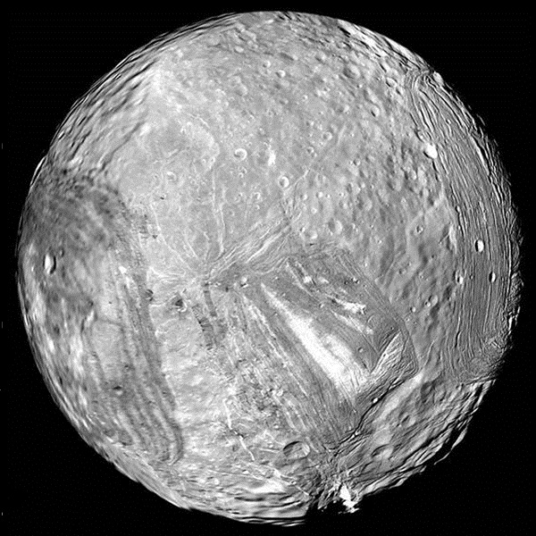 Миранда - луна Урана