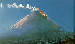 Ключевская Сопка - самый крупный вулкан Камчатки