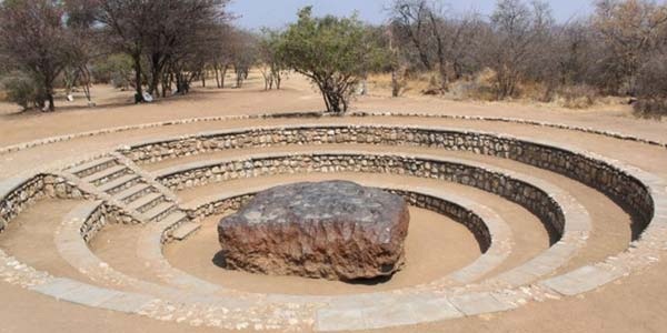 Намибийский железный метеорит Гоба