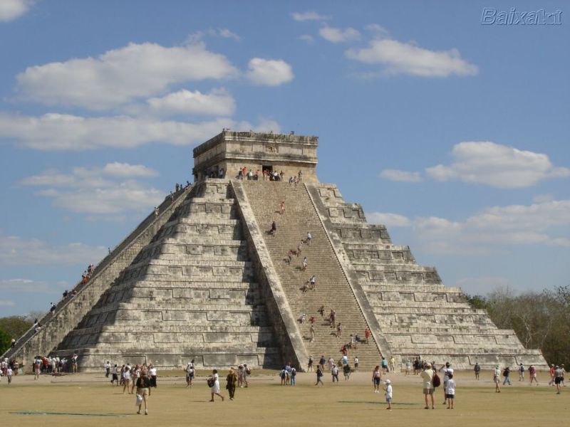 Пирамида Кукулькана в Чичен-Ице