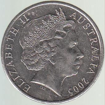 Королева Елизавета на британской монете 2005 года